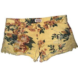 Mudd‎ Floral Yellow Denim Shorts Lace Trim Size 7 Y2K Western Sexy Boho feminine